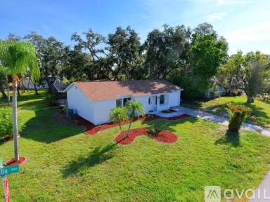 Main picture of 4562 Baroda Ave