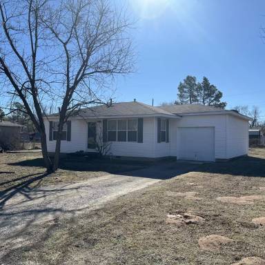 Main picture of 8316 E 131st Pl S