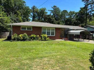 Main picture of 2502 Japonica Dr