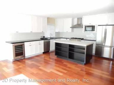 Main picture of 4679 Leathers St