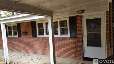 Main picture of 630 W Main St