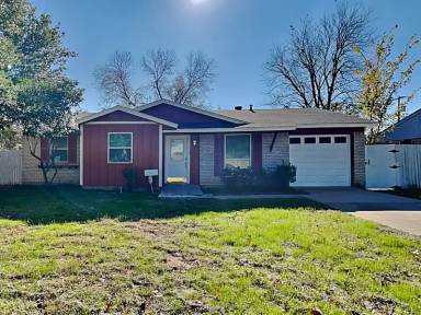 Main picture of 1101 Johns Dr