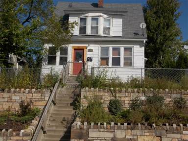 Main picture of 681 Lawson Ave E