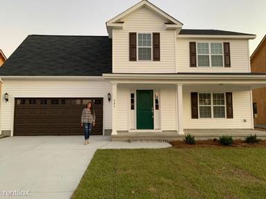 Main picture of 321 Sequoia Dr