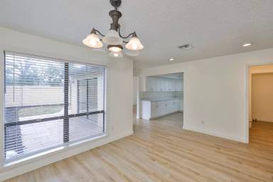 Main picture of 13703 Sweetwater Cove Pl