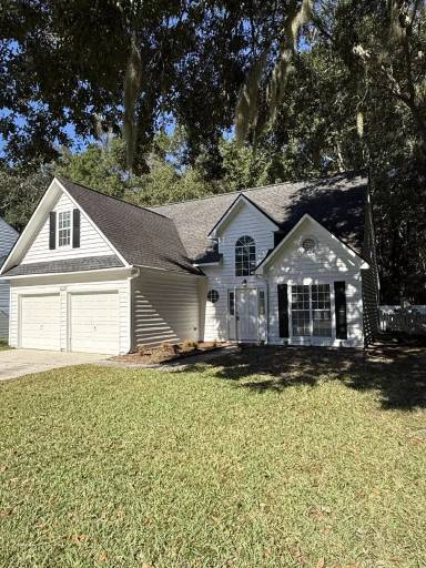 Main picture of 1339 Center Lake Dr