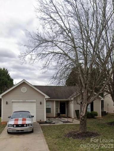 Main picture of 5020 Deerton Rd