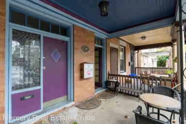 Main picture of 548 S 48th St