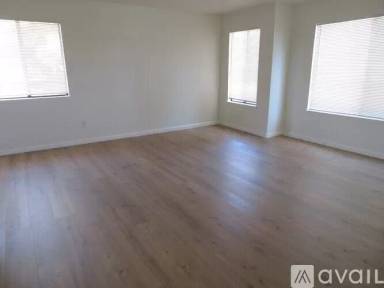 Main picture of 3407 Mission Dr