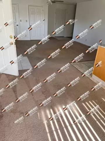 Main picture of 1989 N 100 W