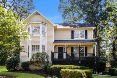 Main picture of 4936 Condor Pl NE