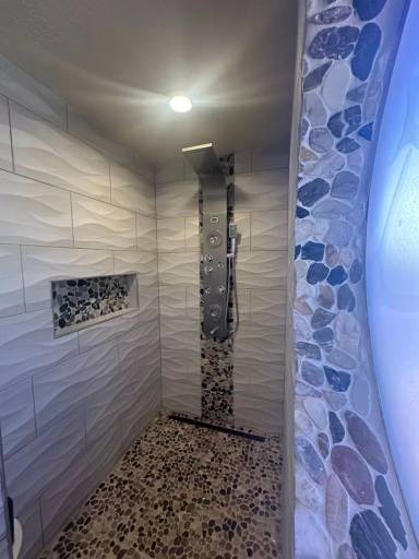 Main picture of 4816 Manitoba Ct NE