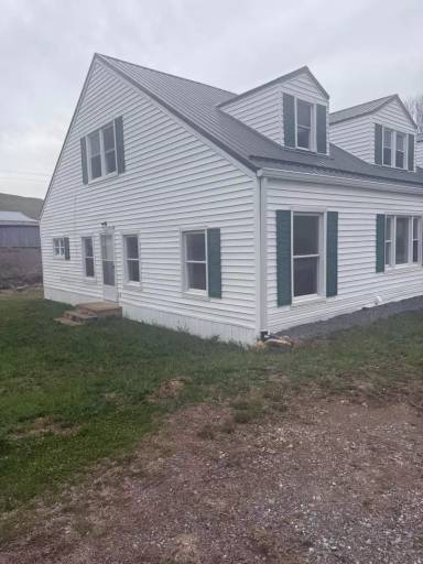 Main picture of 3574 Old US Highway 421