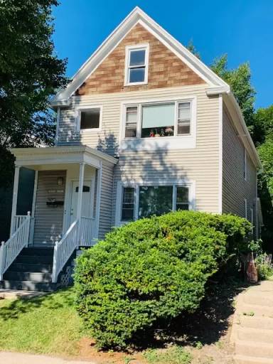 Main picture of 3221 N Newhall St