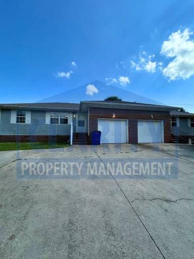 Main picture of 756-758 Urbane Rd NE Apartments