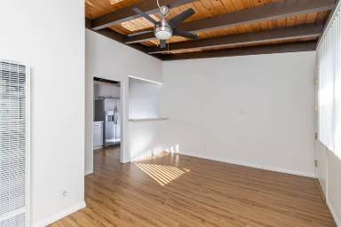 Main picture of 129 Montreal St