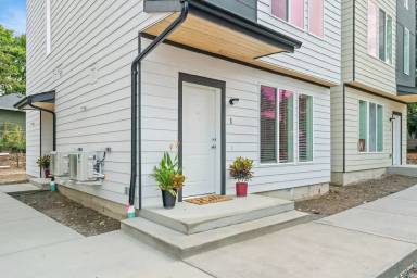 Main picture of 2 Chelan Pl