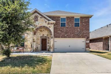 Main picture of 3001 Brazos Dr