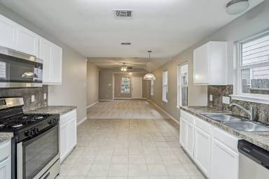 Main picture of Copper Hollow Lane