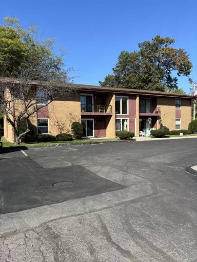 Main picture of 741 N Macomb St