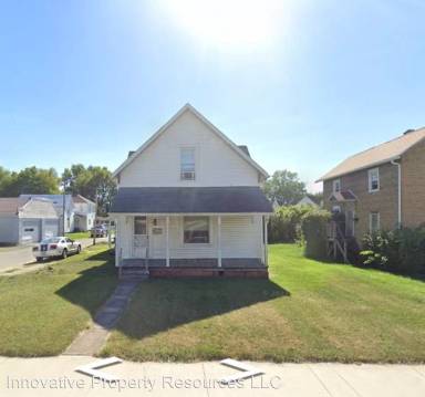 Main picture of 654 S Jefferson St