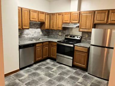 Main picture of 225 State St