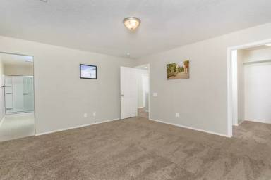 Main picture of 9125 Westchester Hill Ave