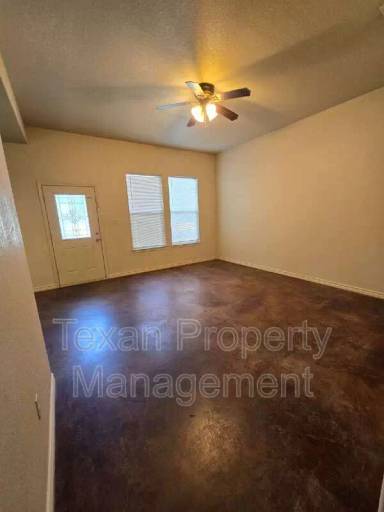 Main picture of 3705 Mandy Dr