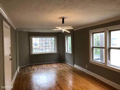 Main picture of 4329 Roanoke Pkwy