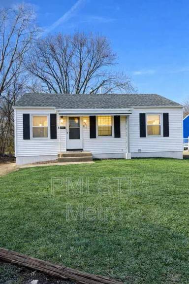 Main picture of 10327 Renfrew Dr