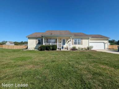 Main picture of 441 W Chestnut Ridge Dr
