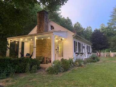 Main picture of 180 Wilhelm Rd