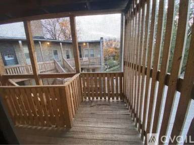 Main picture of 4364 N Milwaukee Ave