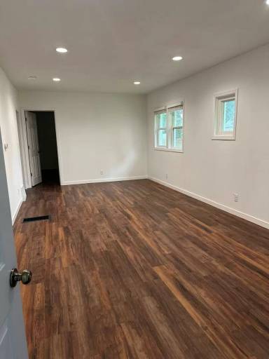 Main picture of 831 S 9th St