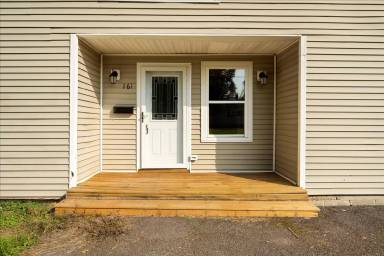 Main picture of 161 N Crescent Dr