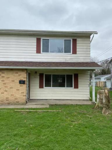 Main picture of 757 Akron Blvd