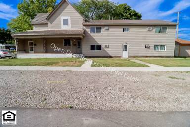 Main picture of 501 N Broadway St