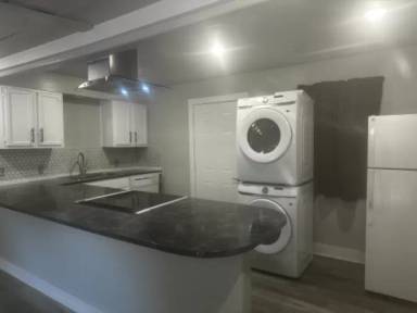 Main picture of 207 E Gleason St