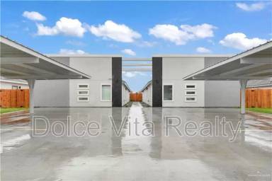 Main picture of 1001 W Sunset Valley St