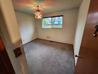 Main picture of 3712 S 175th St