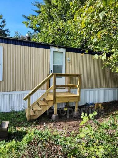 Main picture of Deer Run Trailer Park