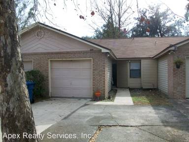 Main picture of 764 Northpoint Cir N