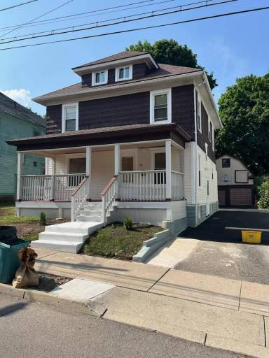 Main picture of 41 Dennison Ave