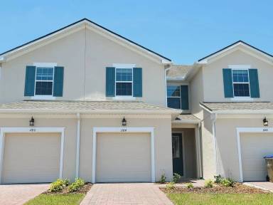 Main picture of 1184 Lakeshore Breeze Pl