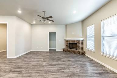 Main picture of 7505 98th Pl