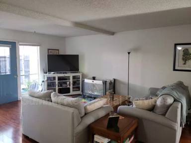 Main picture of 1505 E Prince Rd