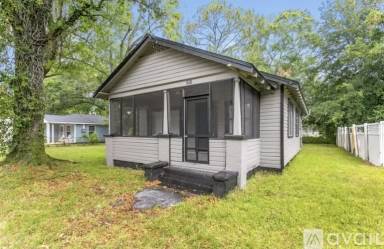 Main picture of 2091 Yulee St