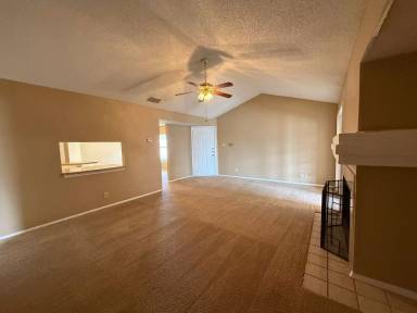 Main picture of 7718 Clear Ridge Dr