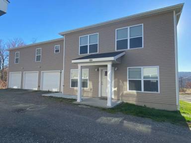 Main picture of 103 Wiedmaier Ct