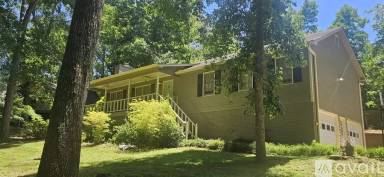 Main picture of 1918 Winding Creek Ln SW